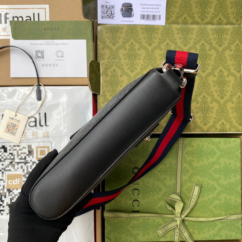 Gucci GG Black Small Messenger Bag 23cm Black
