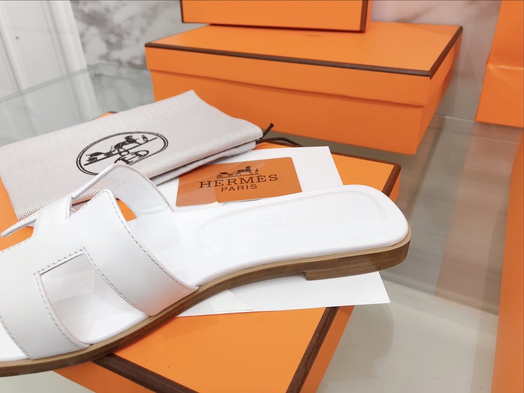 Hermes Oran Sandal White