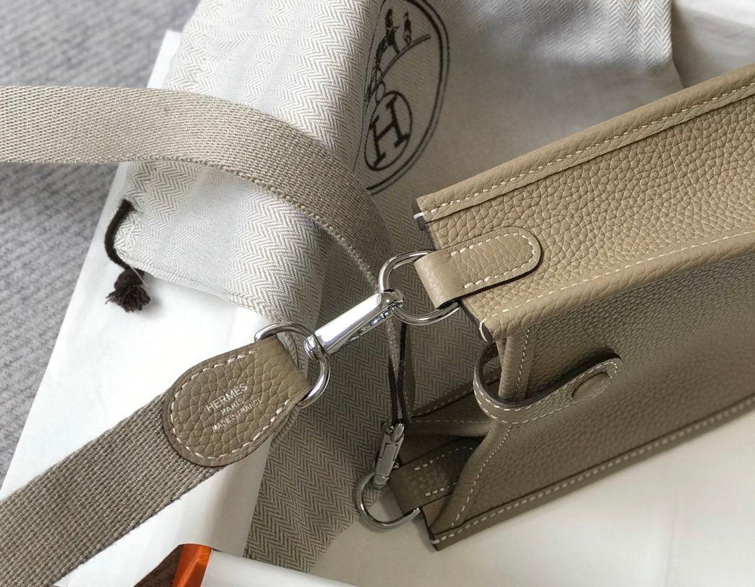 Hermes Handle Bag 17cm Grey