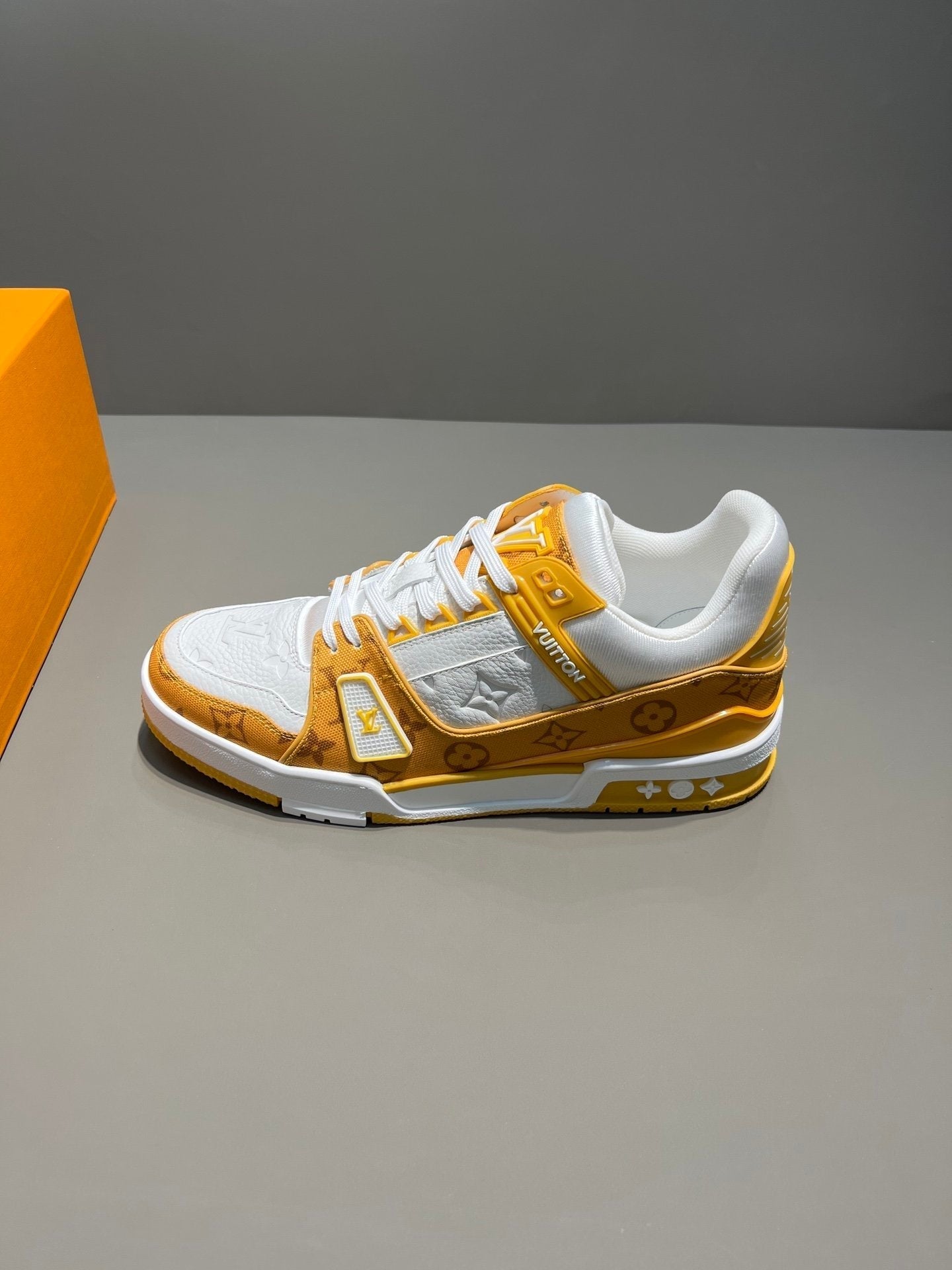 Louis Vuitton Trainer Sneaker