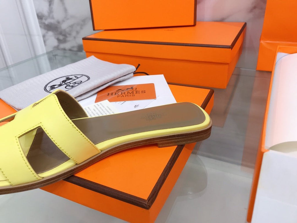 Hermes Oran Sandal Cream