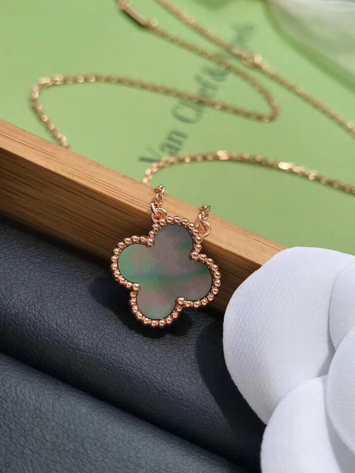 Van Cleef & Arpels Necklace