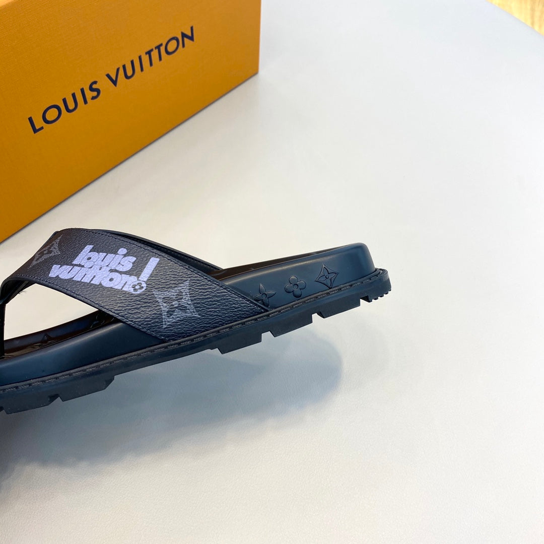 Louis Vuitton Mirabeau Thong
