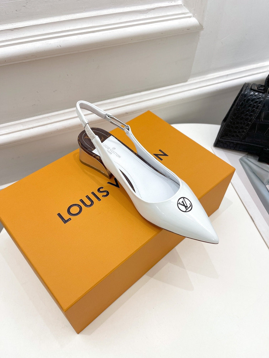 Louis Vuitton Magnetic Slingback Pump White