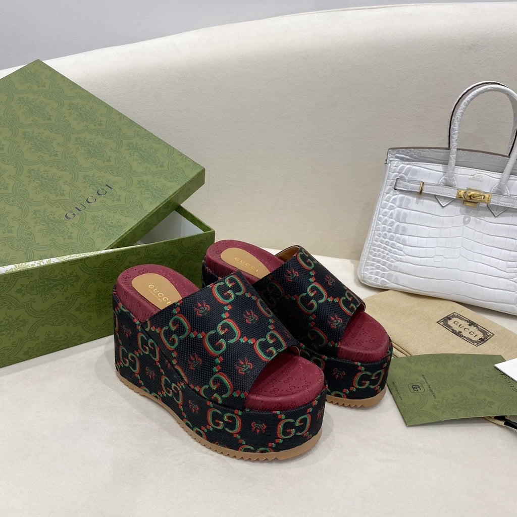 Gucci Platform Slide Sandal Black