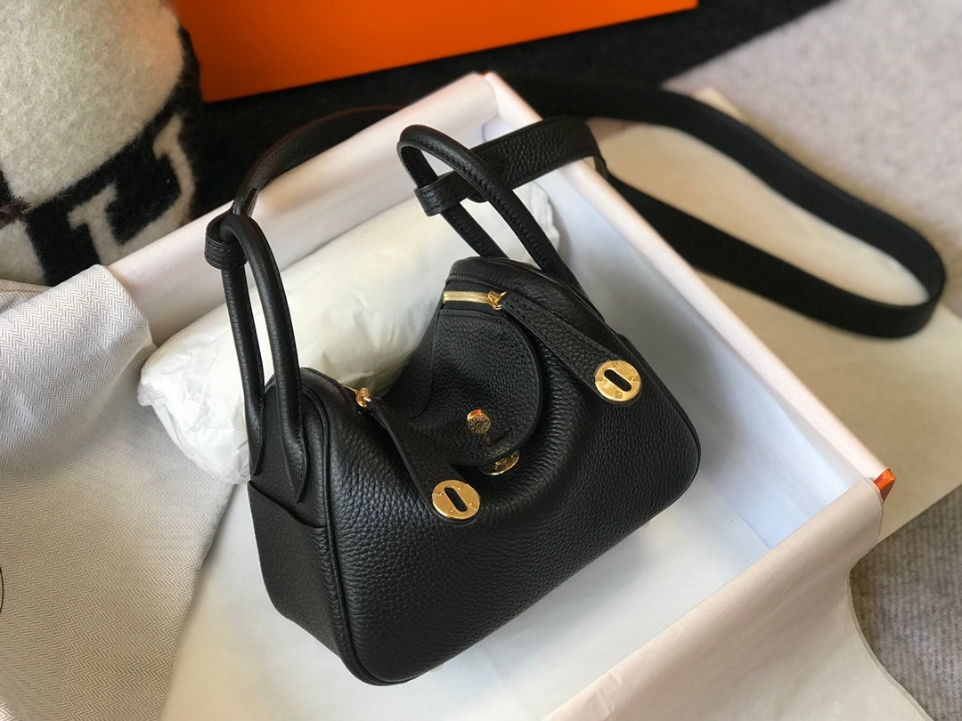 Hermes Lindy Mini 19cm Black Bag