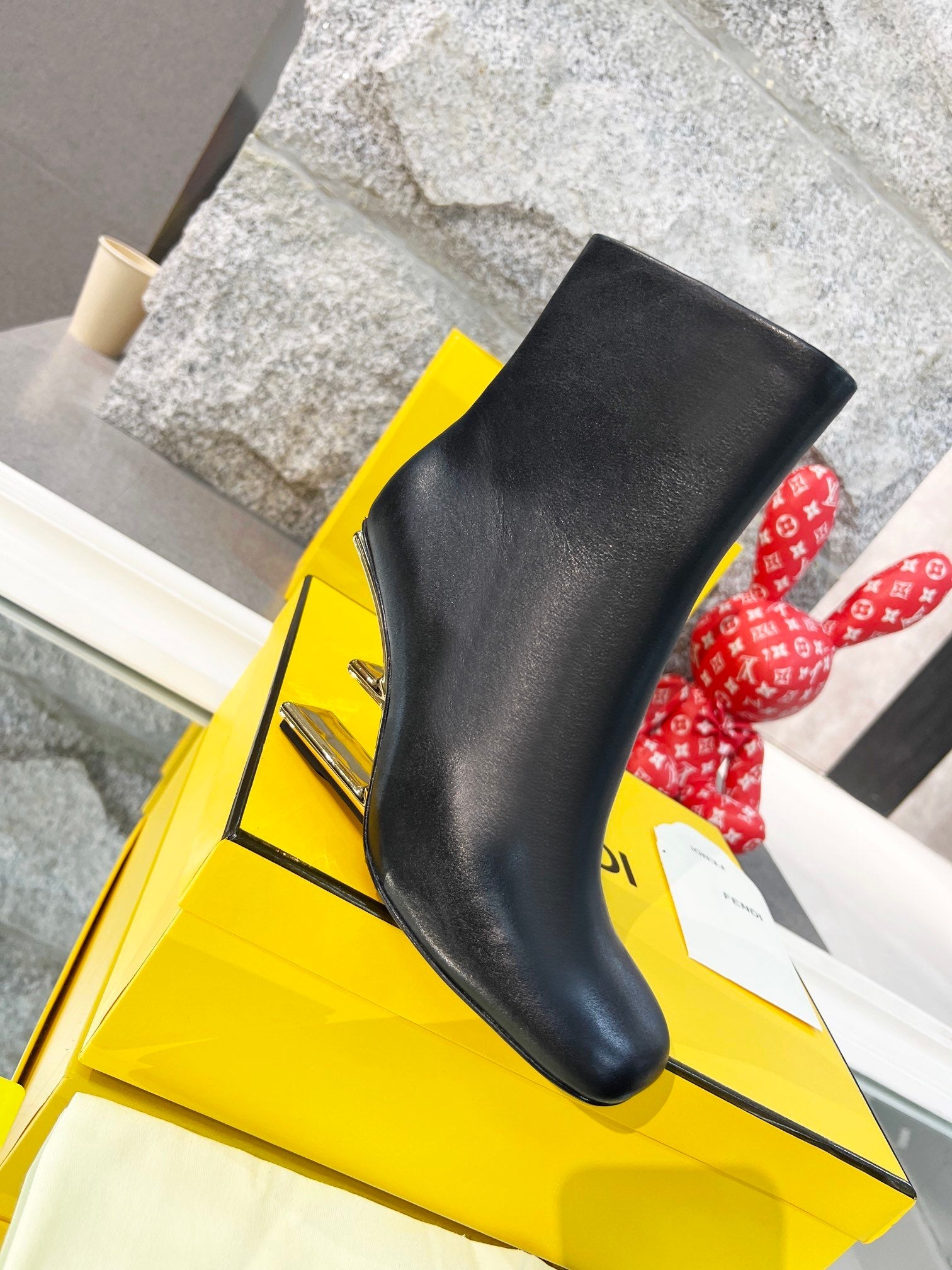Fendi First Black
