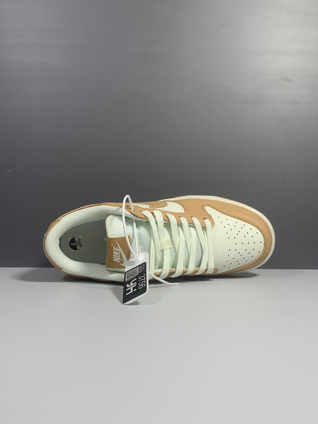 Nike Dunk Low Harvest Moon