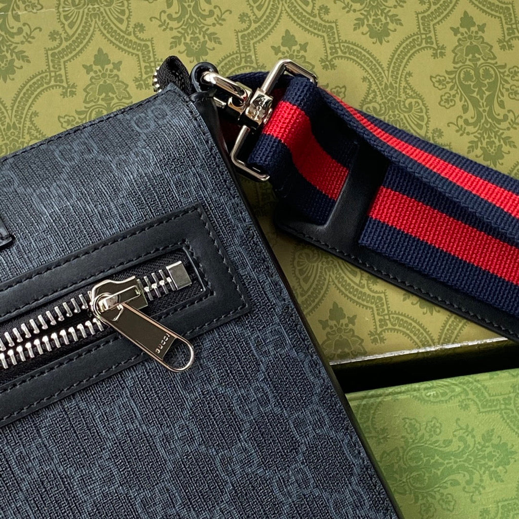 Gucci GG Black Small Messenger Bag 23cm Black