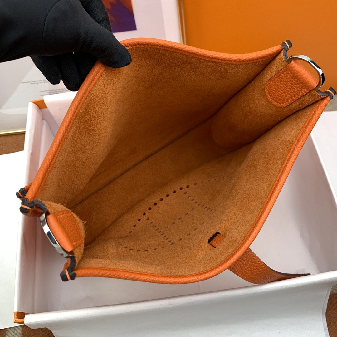 Hermes Evelyne III 30cm