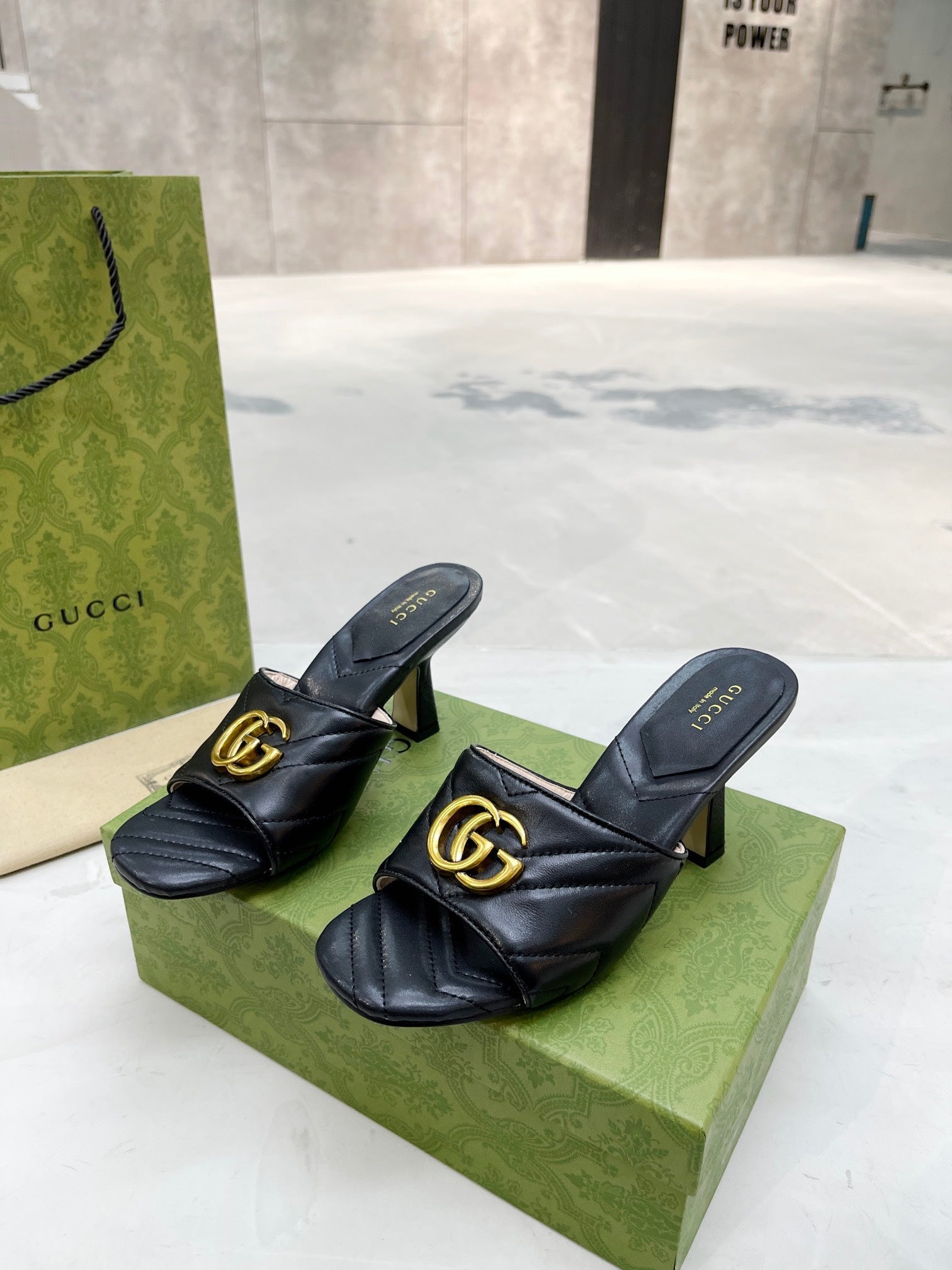 Gucci Double G Slide Sandal Black