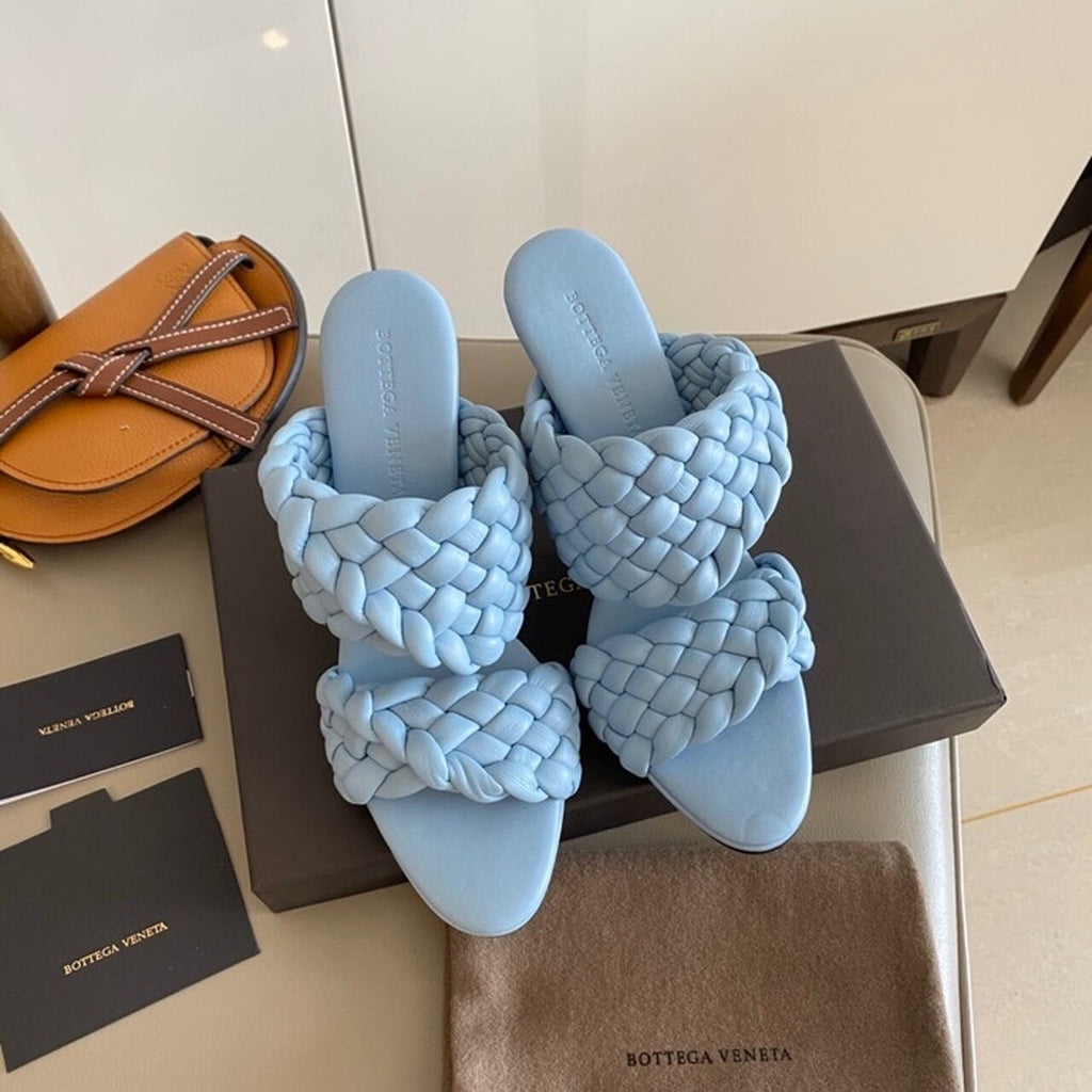 Bottega Veneta Curve Sandals 9.5cm Heel Lambskin Leather Spring/Summer 2020 Collection, Light Blue