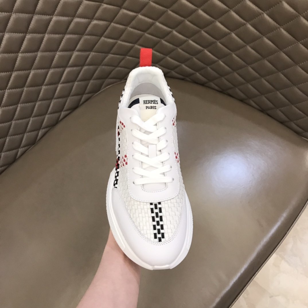 Hermes Trail Sneaker