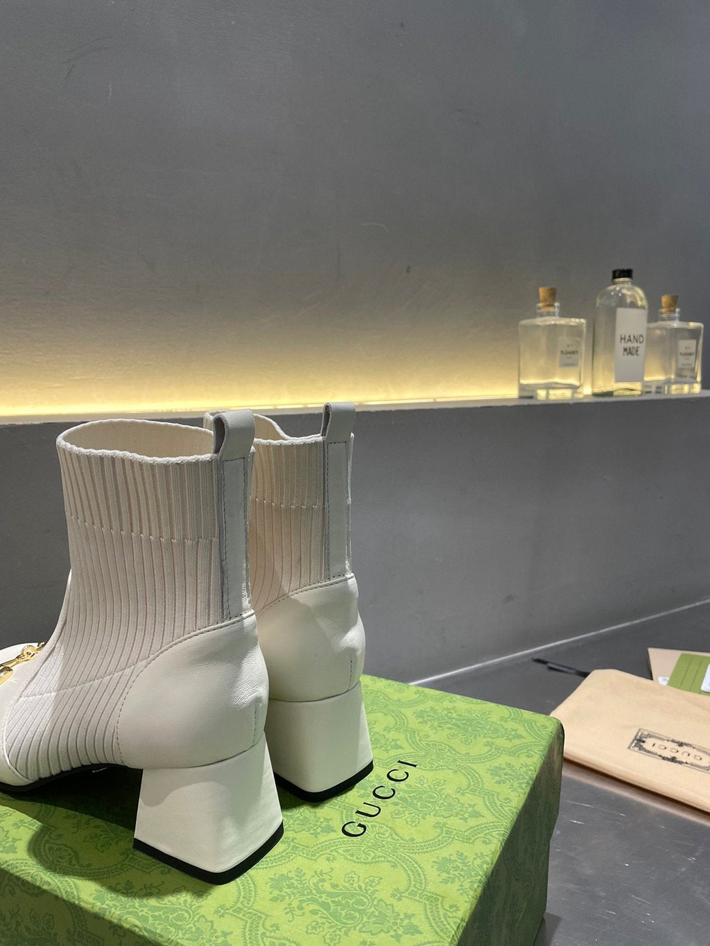 Gucci Ankle Boots With Horsebit White