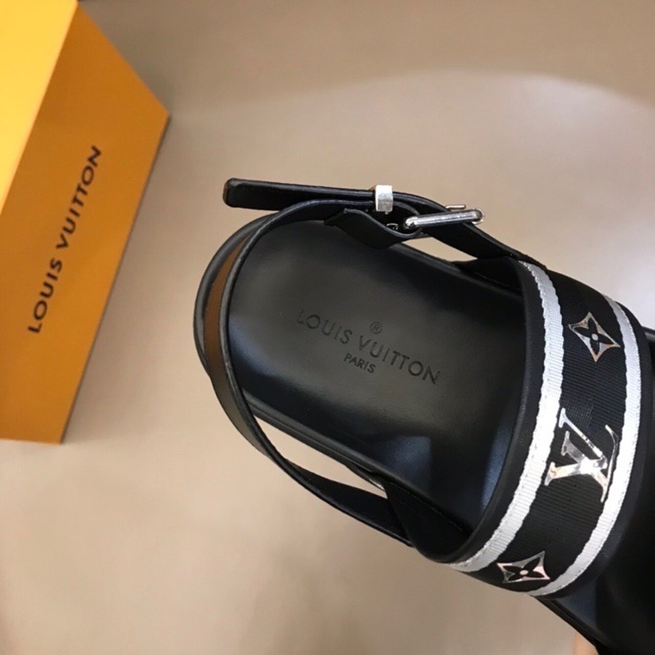 Louis Vuitton Double Strap Buckle Mules Mens Sandals Spring/Summer Collection Black/Silver