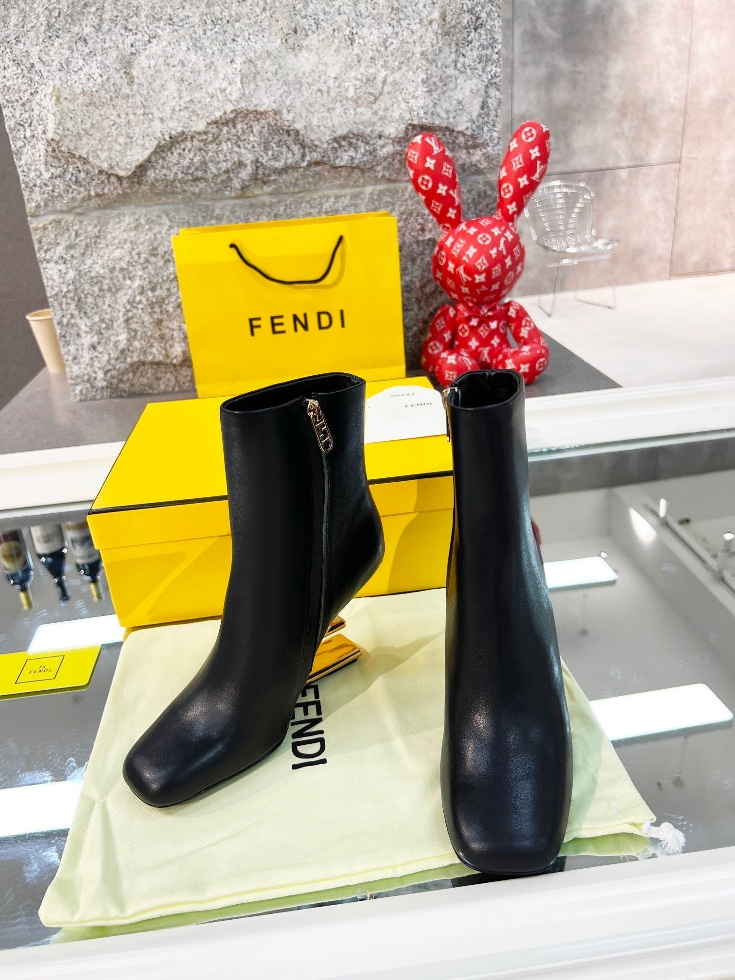 Fendi First Black