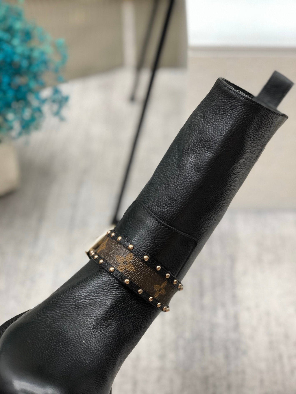 Louis Vuitton Discovery Flat Ankle Boot Black