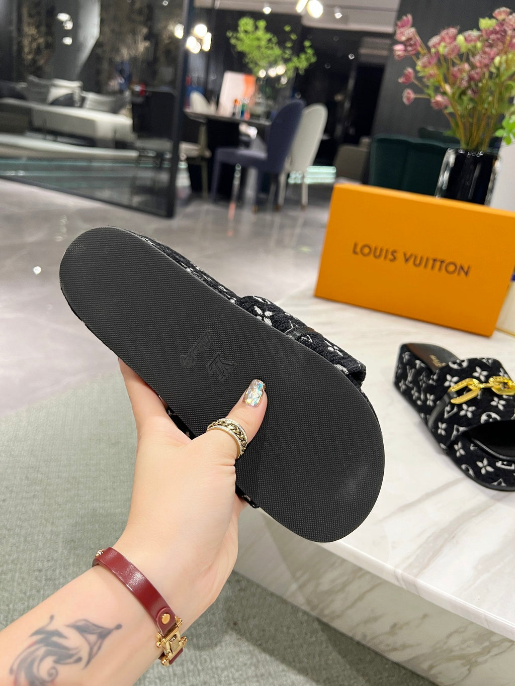 Louis Vuitton Jumbo Flatform Mule Black