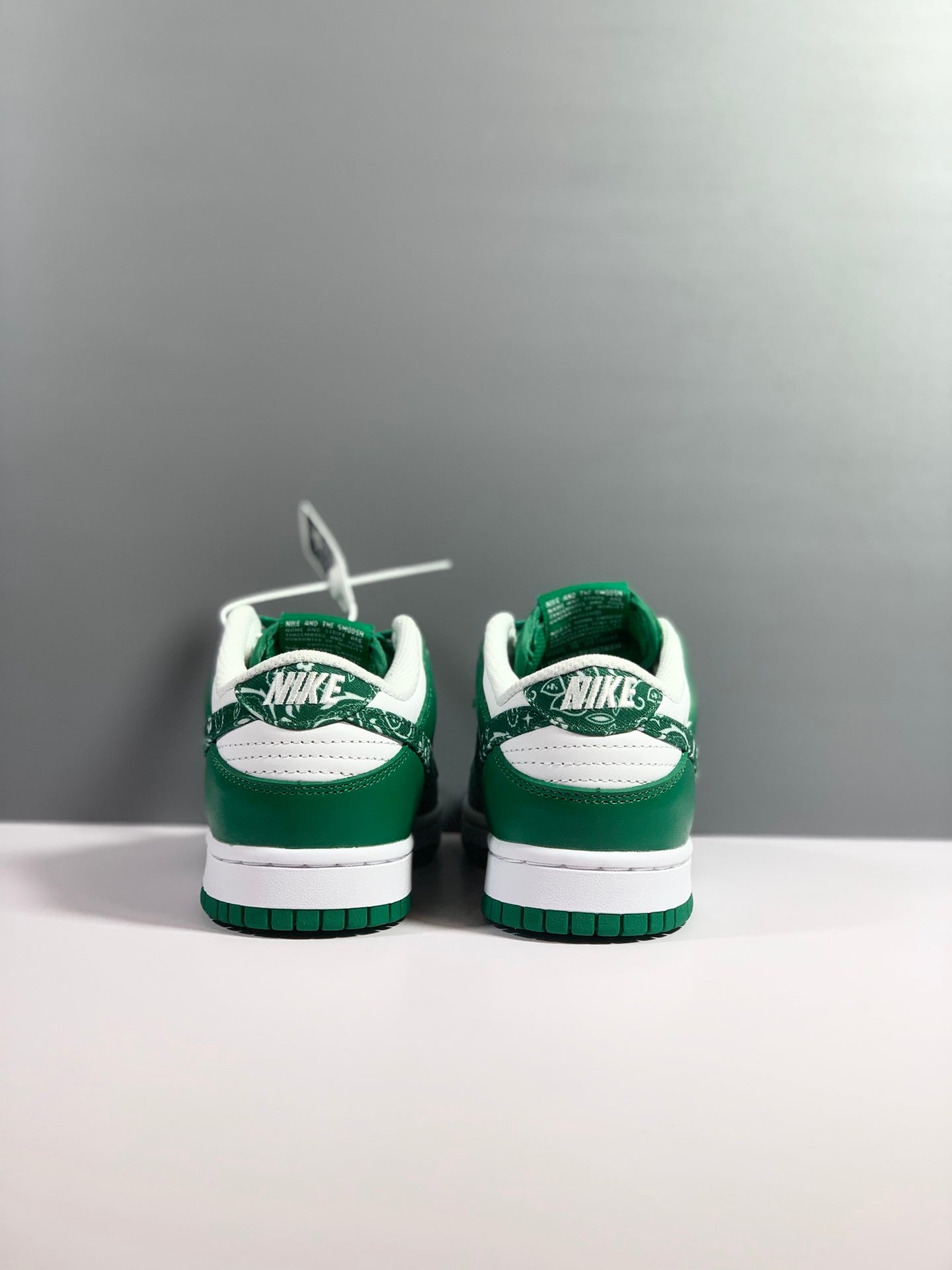 Nike Wmns Dunk Low Vintage