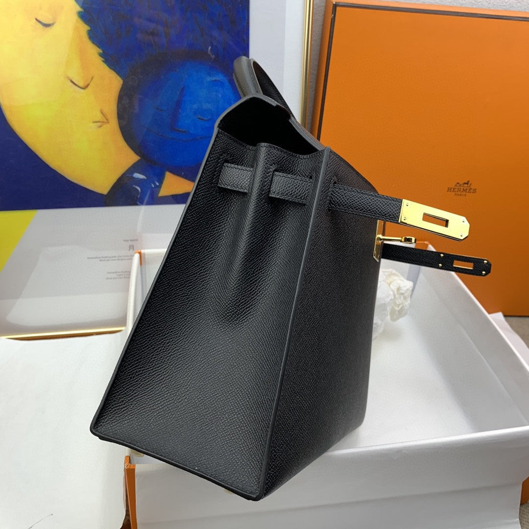 Hermes Kelly 28 Togo Gold Hardware Black