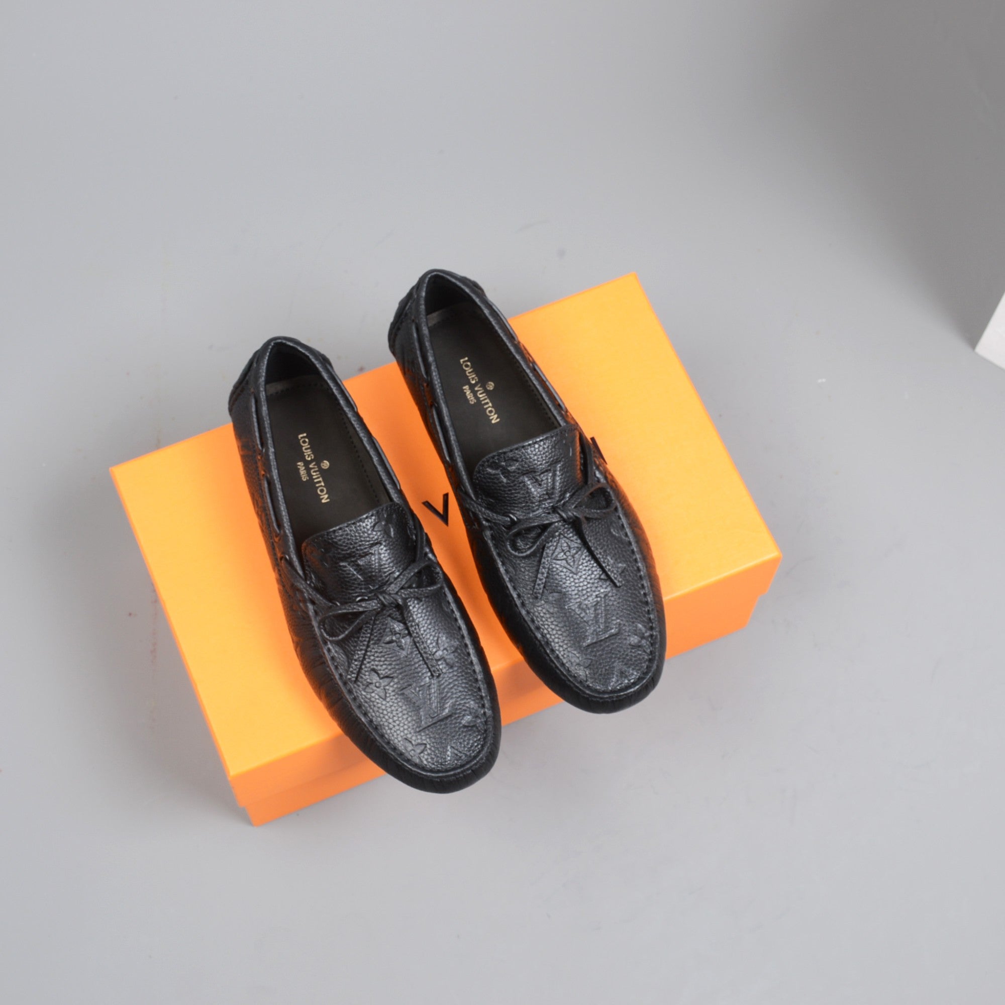 Louis Vuitton Driver Moccasin