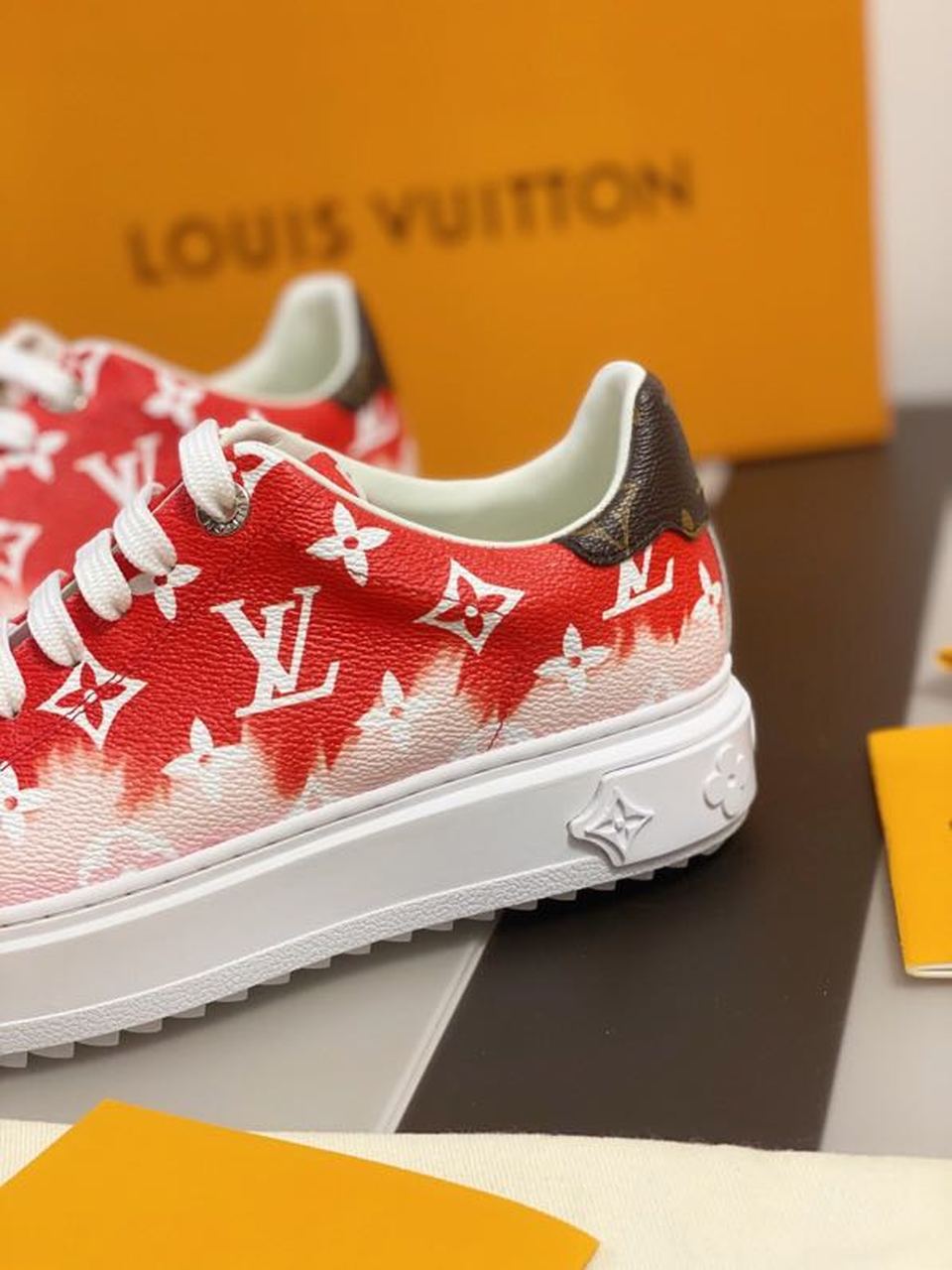 Louis Vuitton Tie Dye Escale Time Out Sneakers Calfskin Leather Spring/Summer Collection 1A7ULR, Rouge
