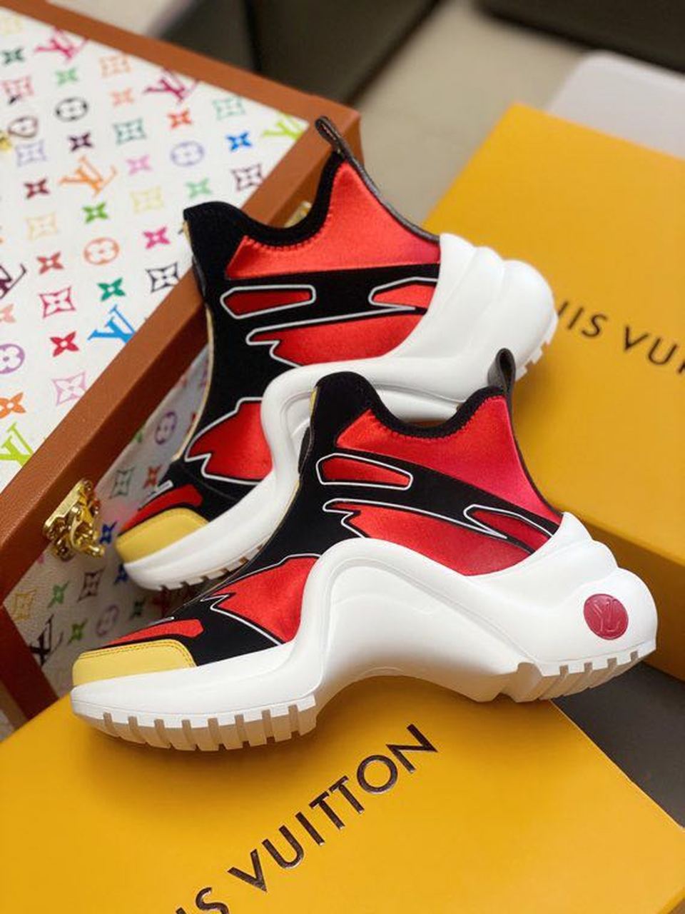 Louis Vuitton Archlight Sneakers Technical Fabric Calfskin Leather Spring/Summer Collection 1A7TW8, Red