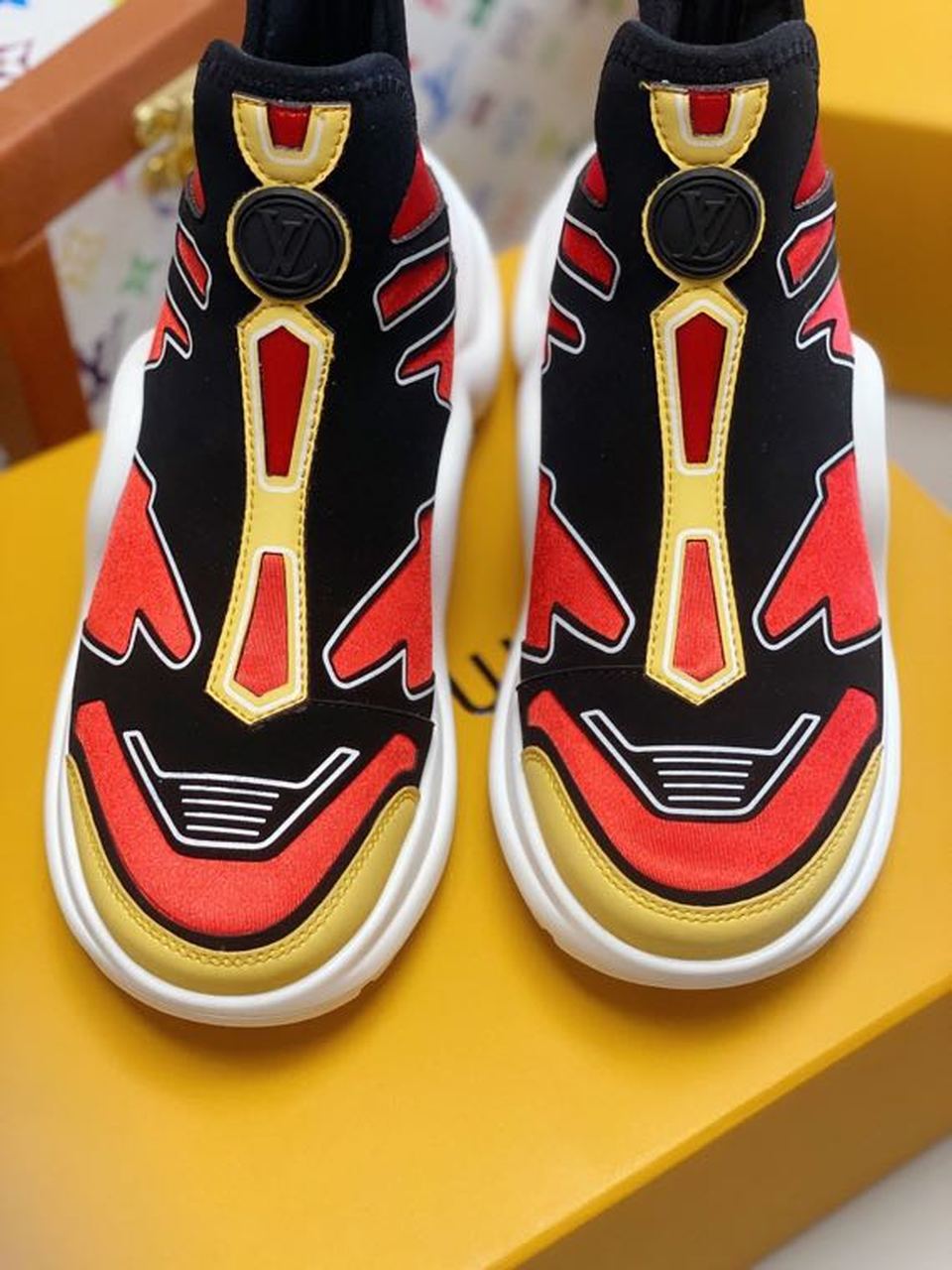 Louis Vuitton Archlight Sneakers Technical Fabric Calfskin Leather Spring/Summer Collection 1A7TW8, Red