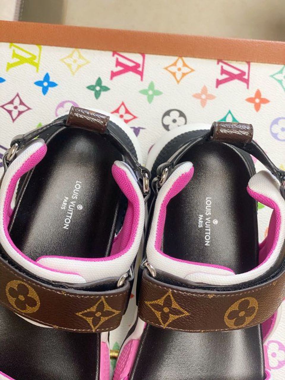 Louis Vuitton Archlight Sandals Calfskin Leather Spring/Summer Collection 1A7TW8 Pink