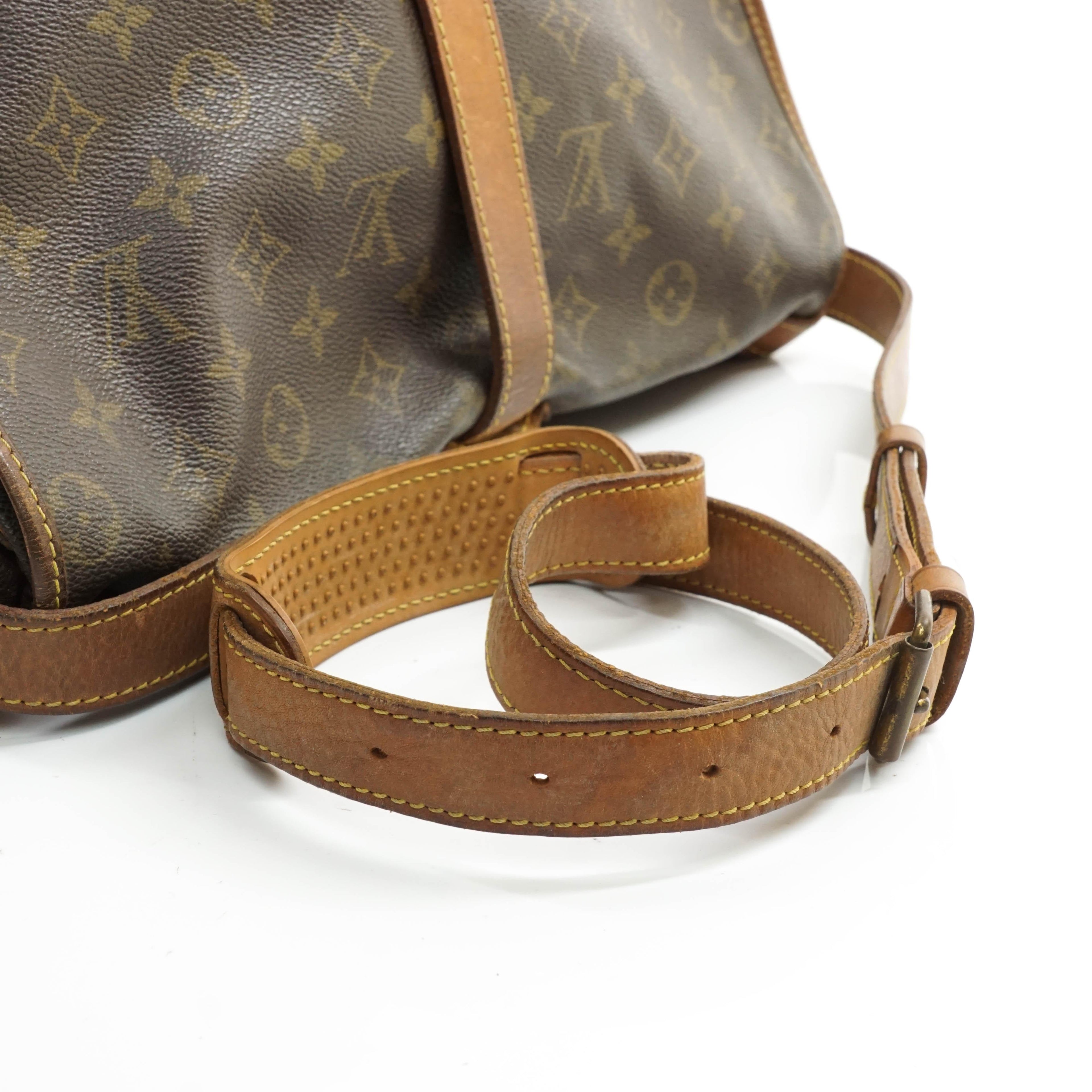 Louis Vuitton Saumur 35 Crossbody