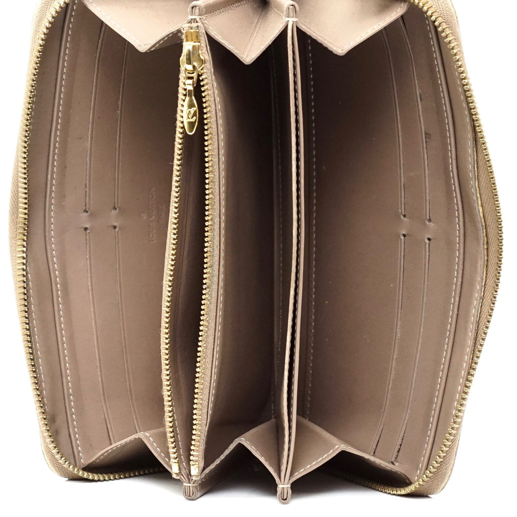 Louis Vuitton Porte Zippy Wallet