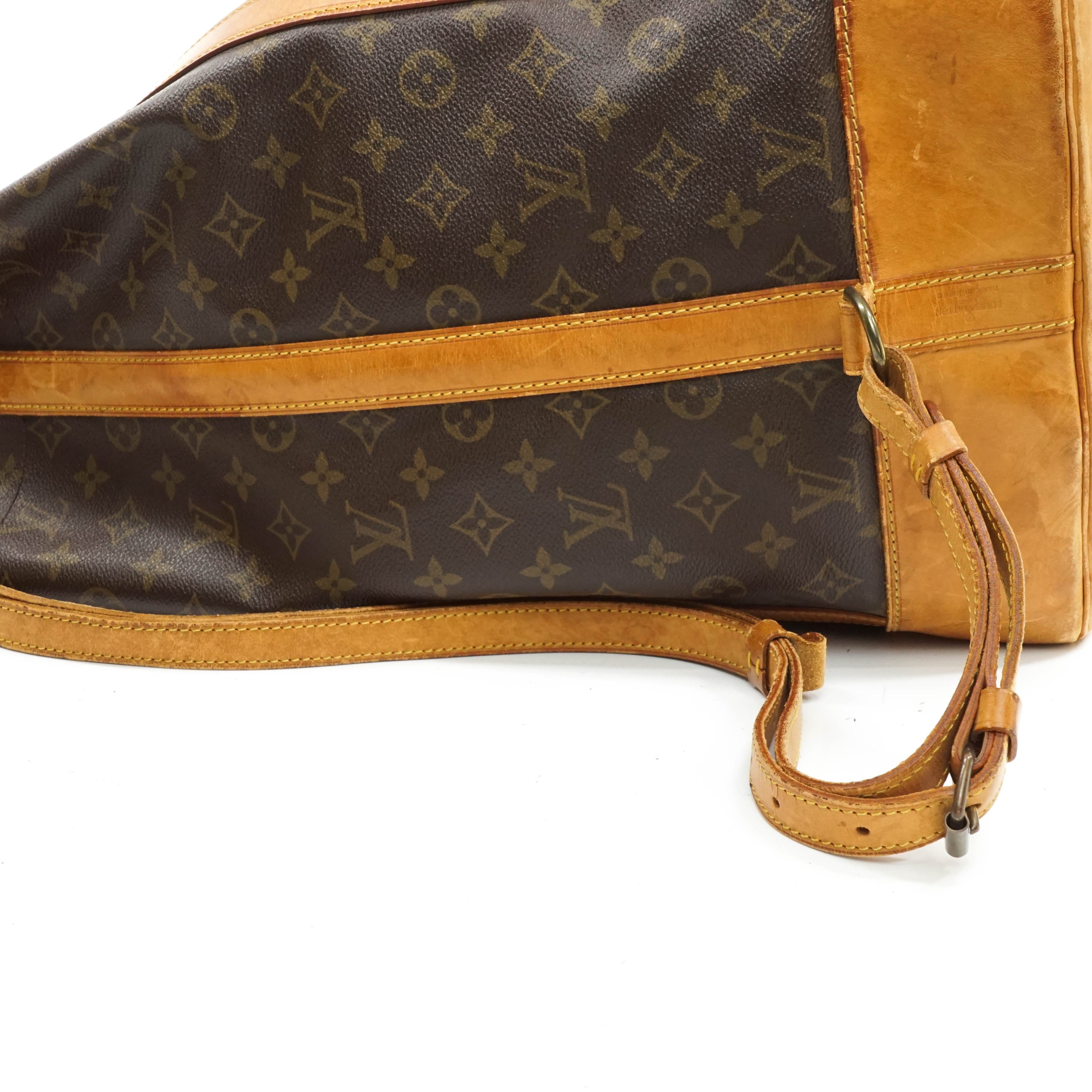 Louis Vuitton Randonnee Gm Shoulder