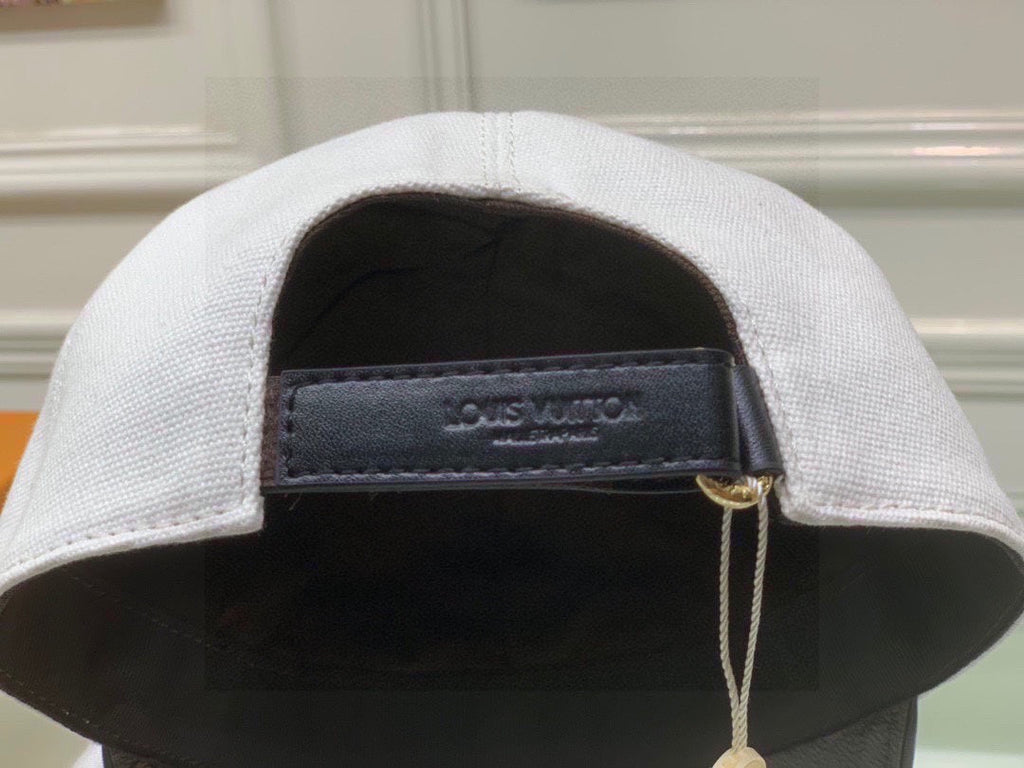 Louis Vuitton x Supreme Cap White & Brown