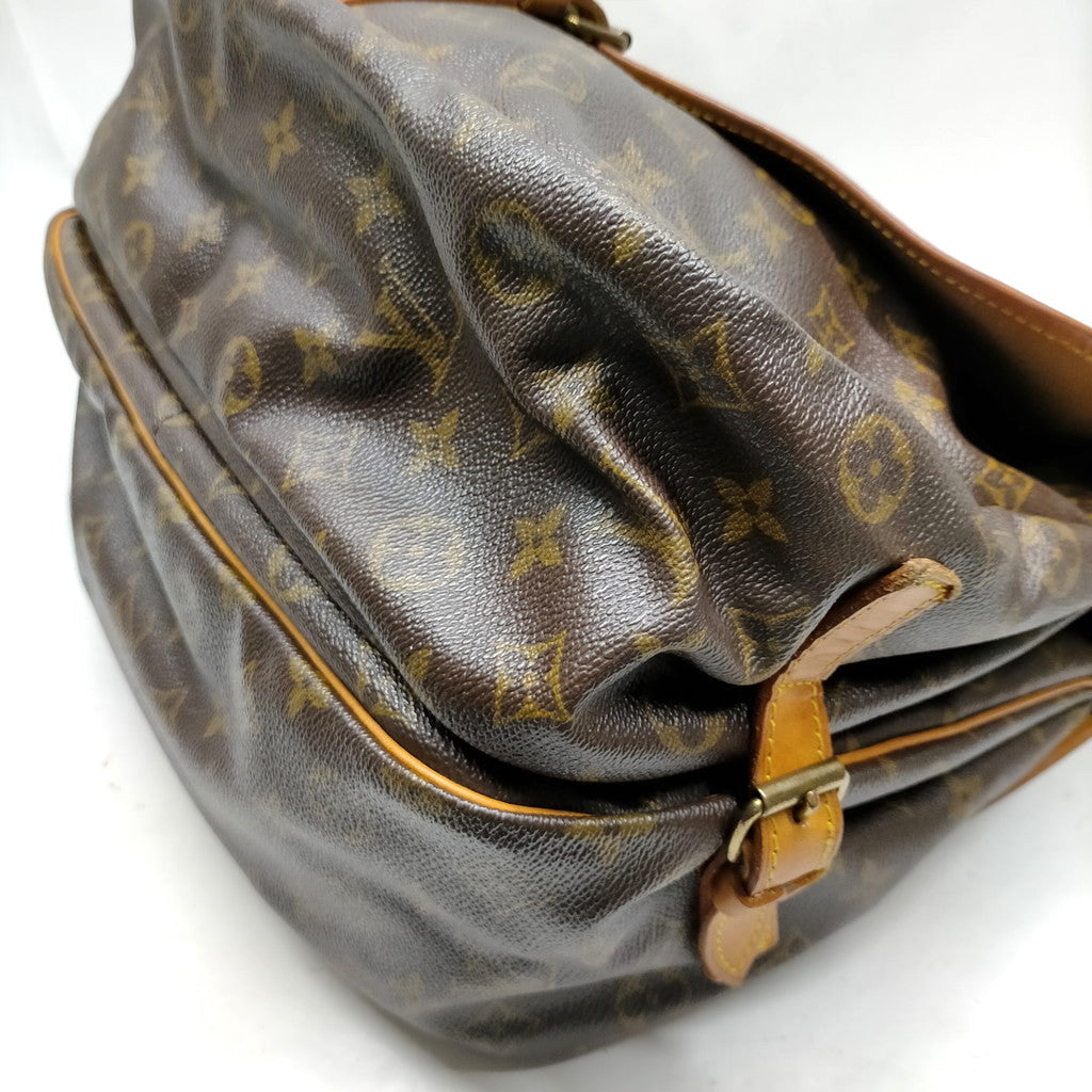 Louis Vuitton Saumur 35 Crossbody
