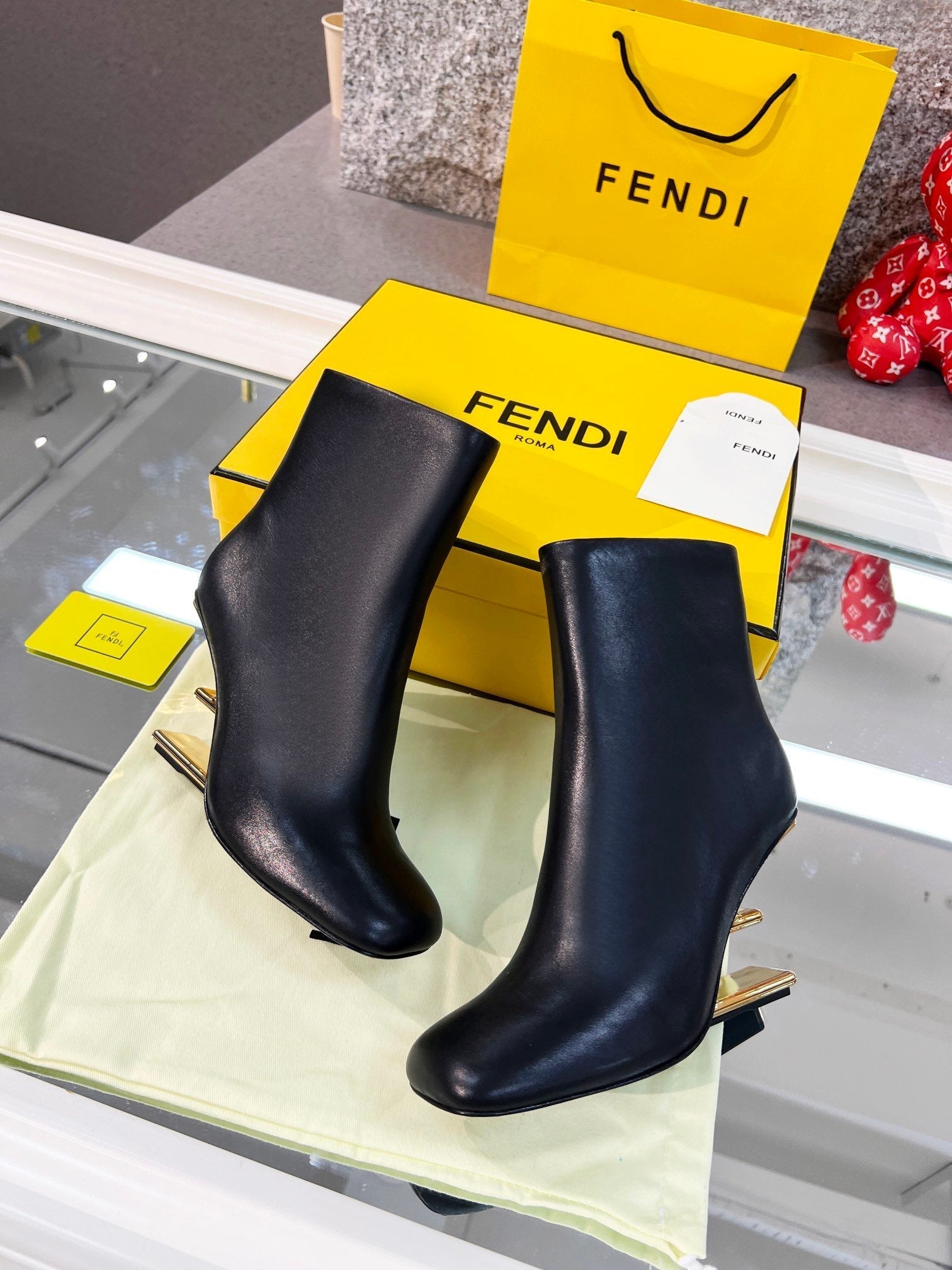 Fendi First Black