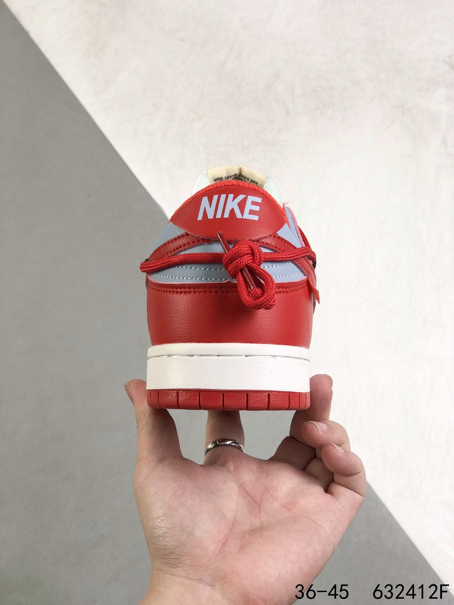 Nike Dunk Low Off-White Lot List