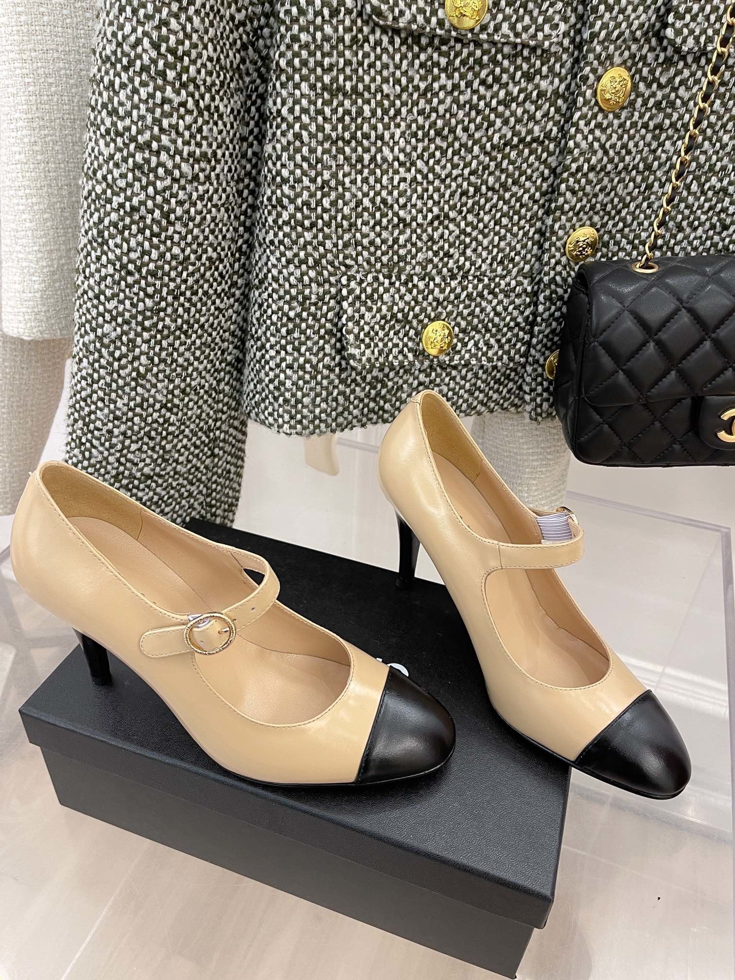 Chanel Open Shoes Beige