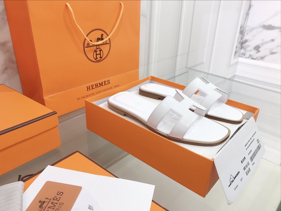 Hermes Oran Sandal White