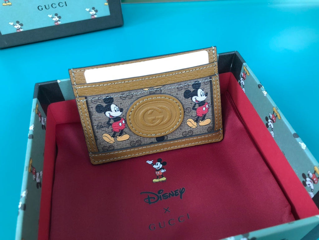 Gucci Disney Mickey Beige Cardholder 10cm