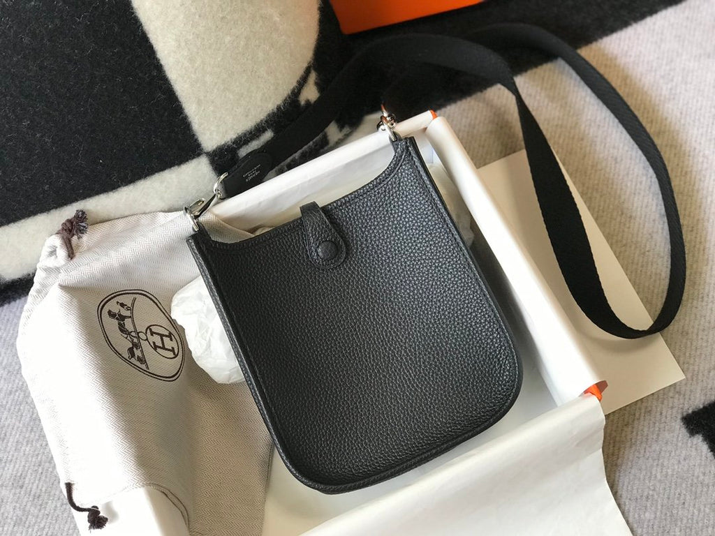 Hermes Handle Bag 17cm Black