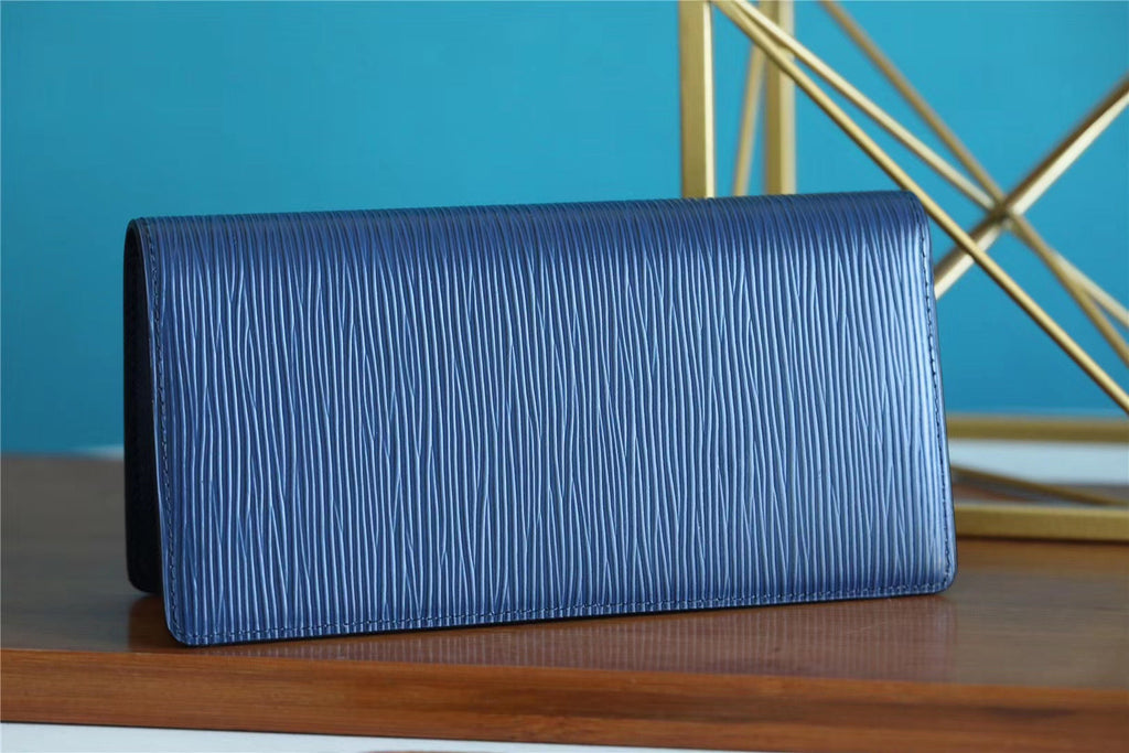 Louis Vuitton Brazza Wallet 19cm
