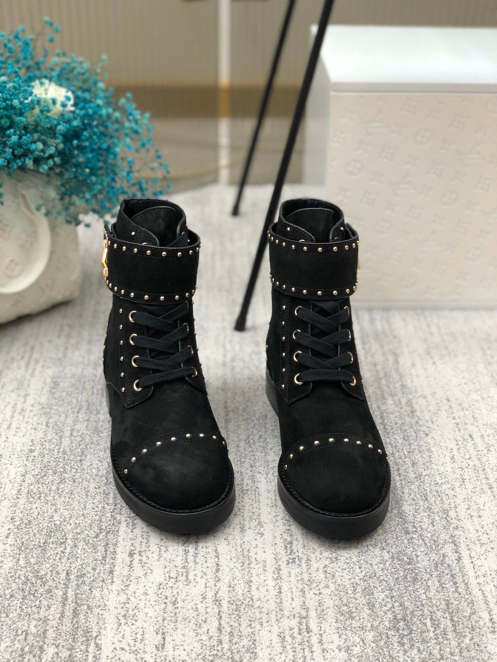 Louis Vuitton Wonderland Ranger Black