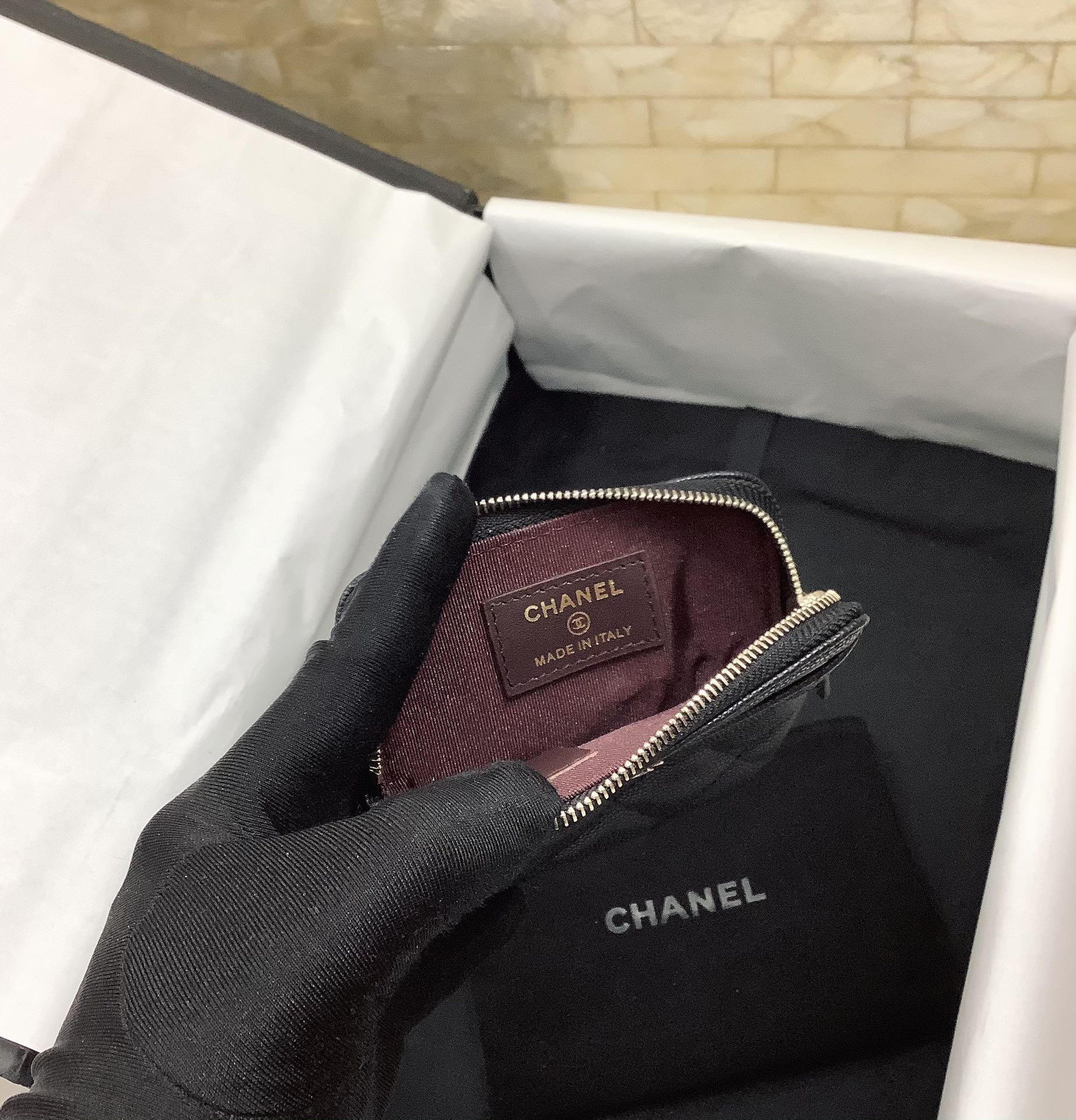 CO-CO Chanel Card Holder With Gold Hardware 19cm
