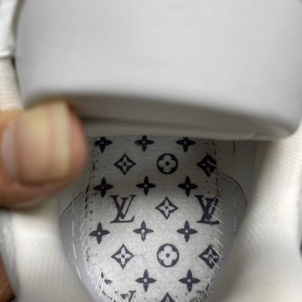 Louis Vuitton Trainer Sneaker