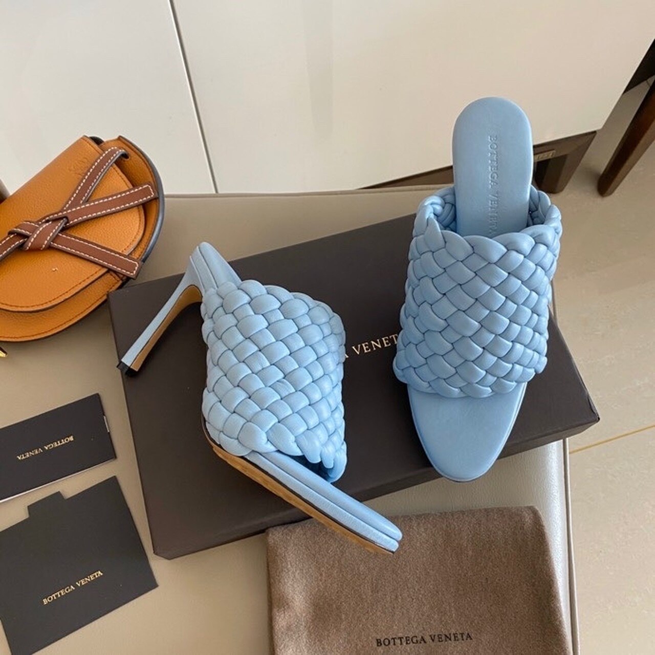 Bottega Veneta Curve Mules 9.5cm Heel Lambskin Leather Spring/Summer 2020 Collection, Light Blue