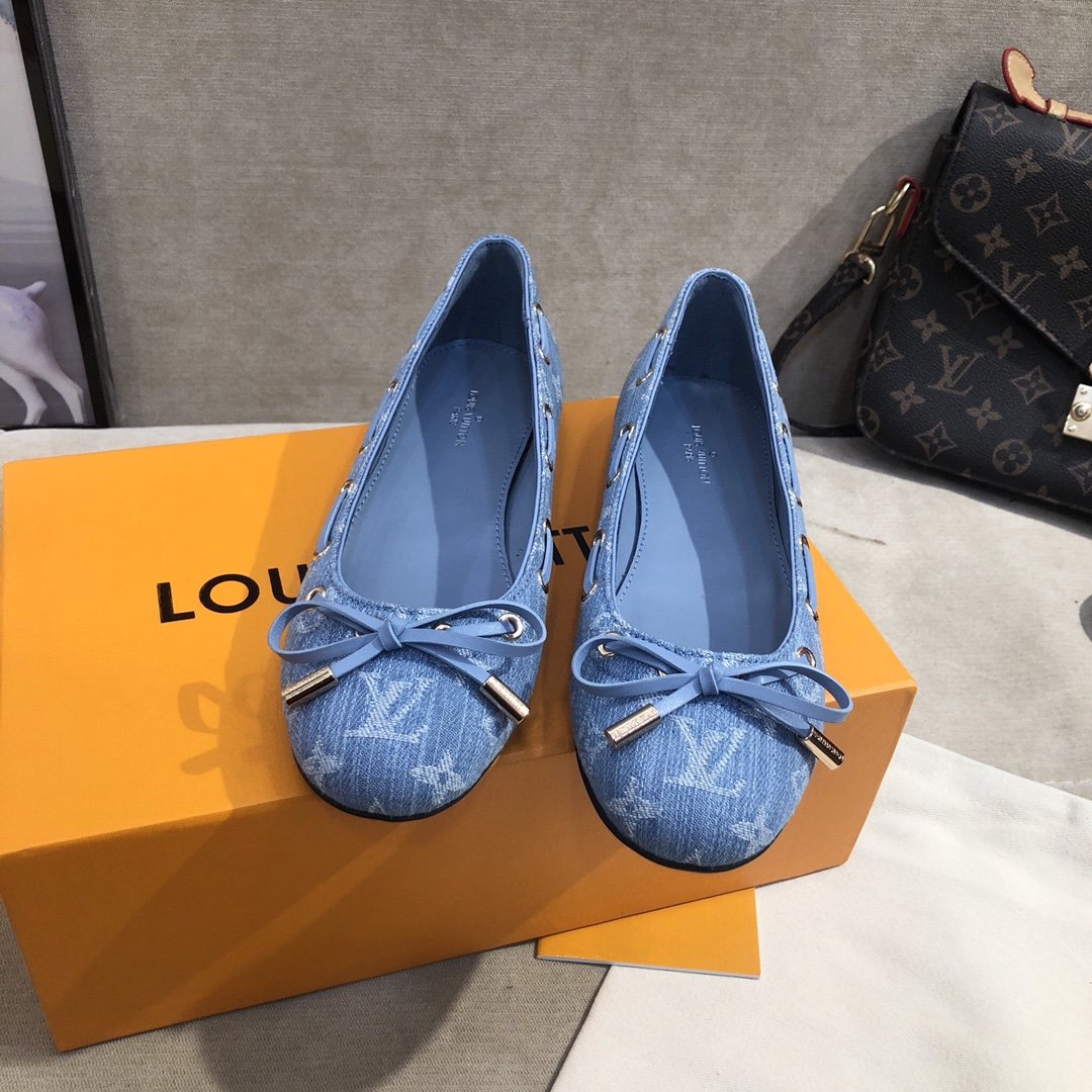Louis Vuitton Gloria Flat Loafer Blue