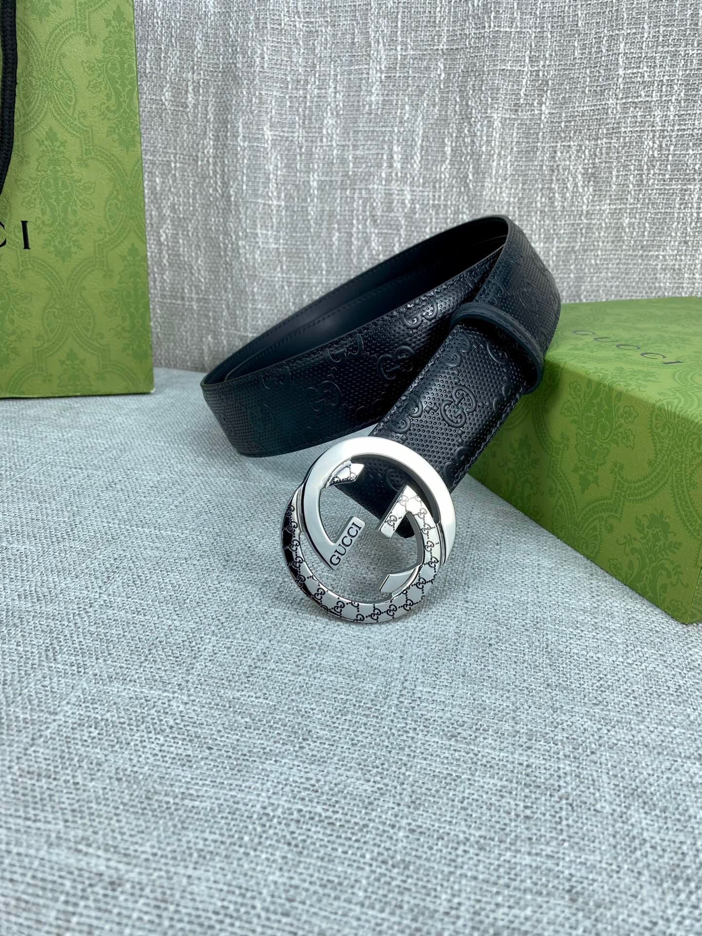 Gucci Marmont Reversible Belt