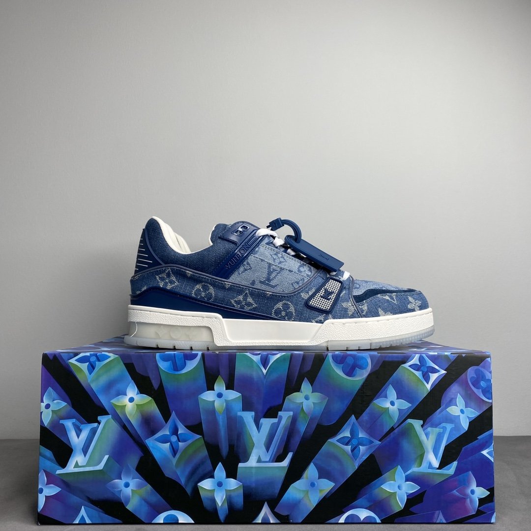 Louis Vuitton Trainer Sneaker