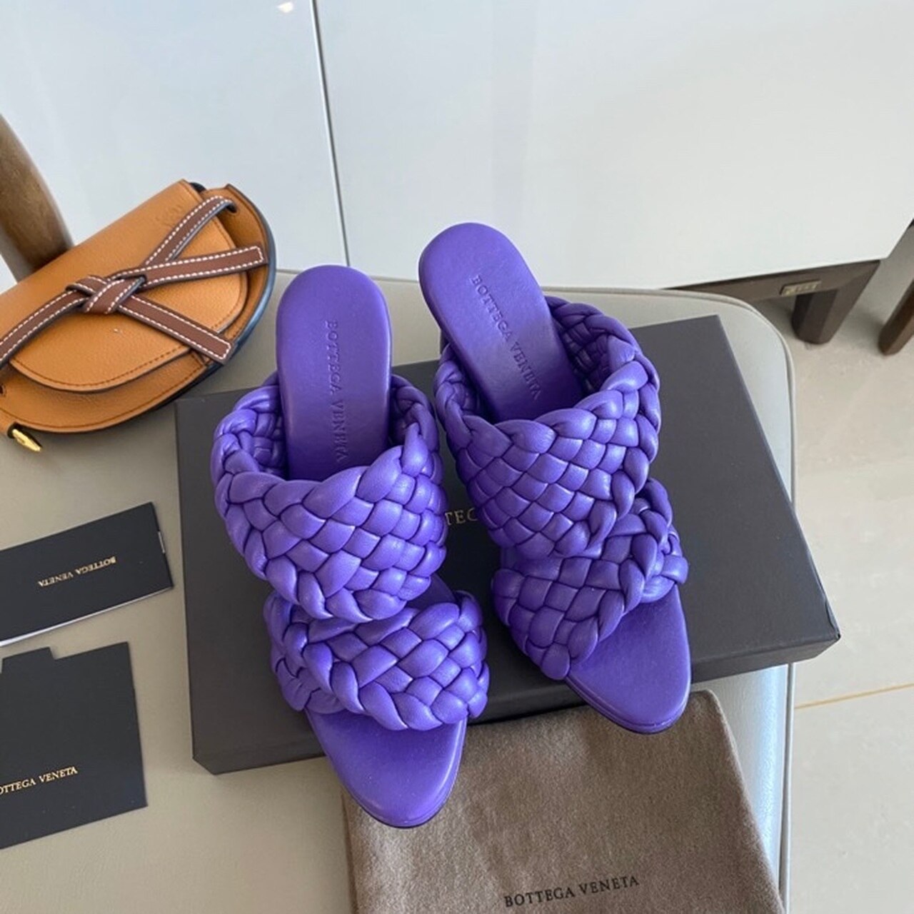 Bottega Veneta Curve Sandals 9.5cm Heel Lambskin Leather Spring/Summer 2020 Collection, Purple