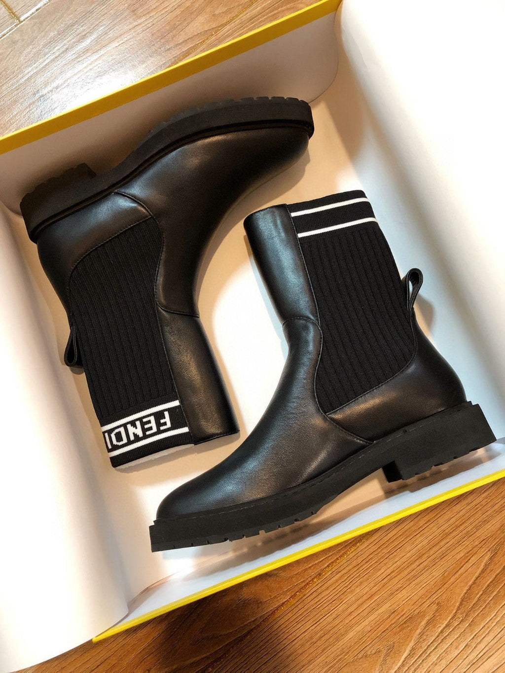 Fendi Rockoko Black